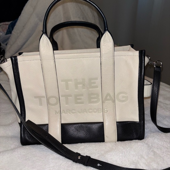 Marc Jacobs Cream and Black Tote Bag - Picture 1 of 3